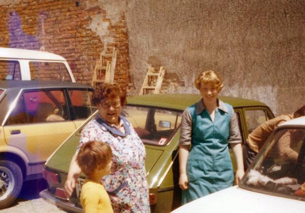 Hinterholzner (Friday, 01. September 1978) Bilder vom Praktikum in Griesbach bei der Elektroinstallation Hinterholzner in der 11 Klasse FOS