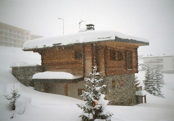 Courchevel (Wednesday, 01. February 1984) Skiurlaub mit den Eltern und ihren Freunden in Courchevel