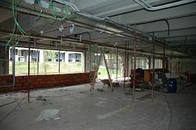 DSC_0094 The large office space. Before they had all kind of labs here