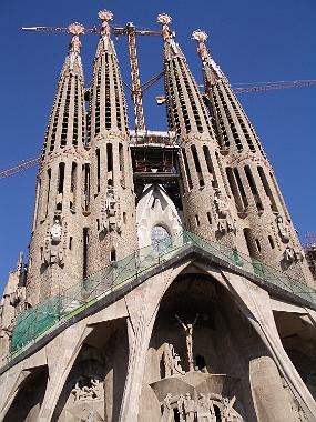 20041031_aniv_015 Sagrada Familia est une halte obligatoire
