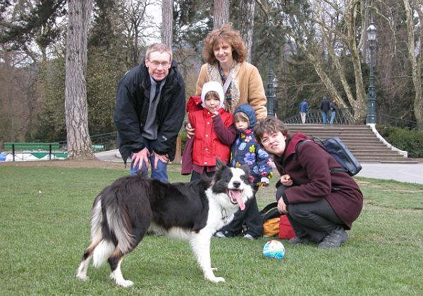 With Pete, Nuria and the girls in Annecy (Saturday, 10. April 2004) We join Nuria and Pete in Annecy. After taking about an hour to meet with approx. 10 Euros of telephone cost we finally...