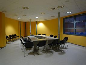 Cat eye offices