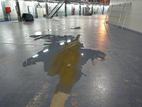 Water on the floor of the experimental hall from the smoke extraction system