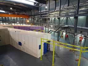 Jordi's hutch with pilars painted