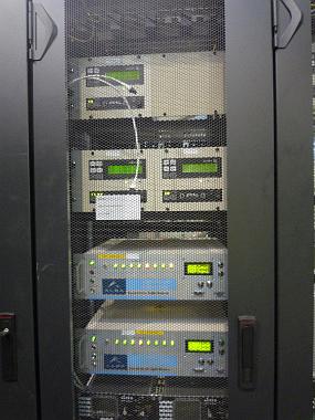 Running HV splitter