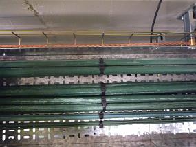 Nice booster cables and a special cable tray for the EPS cable. This will make the installation of the EPS very neat