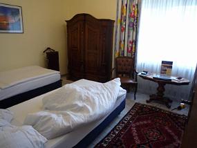 Das Hotelzimmer nicht so modern