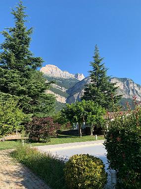 2019-08-25 09.19.10