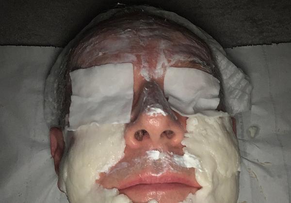 Mask (Thursday, 31. January 2019) Some panic skin care