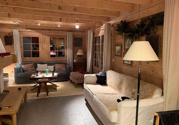 Contamines (Thursday, 21. February 2019) Dans un chalet en Contamines avec toute la famille de Anne-Cécile