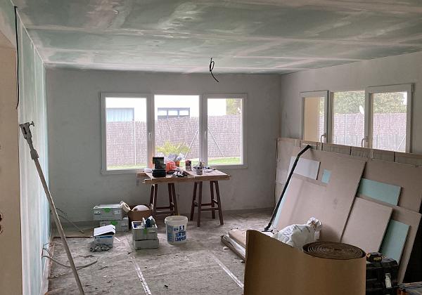 Bellaterra (Thursday, 31. March 2022) Closer and closer to finishing the basement renovation inside